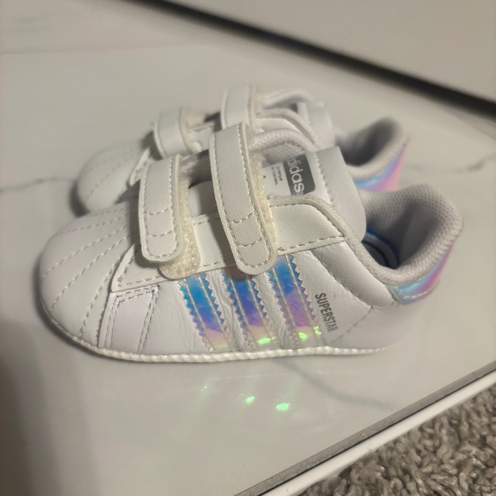 Adidas superstar baby shoes size 2k